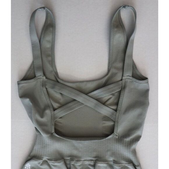 Free People Movement Women's Sz XS/S Sage Green Good Karma High Neck Runsie - Picture 7 of 11